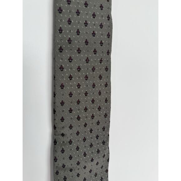 Woolf Brothers Men's Silk Tie‎ Fleur-de-lis Print 56" × 3" - Picture 3 of 4